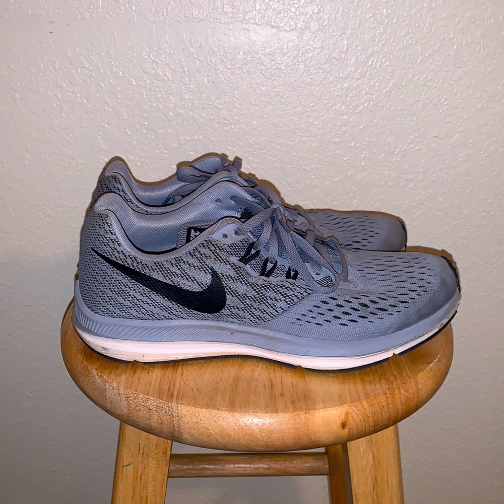 Nike Zoom 4.0 Running Shoes